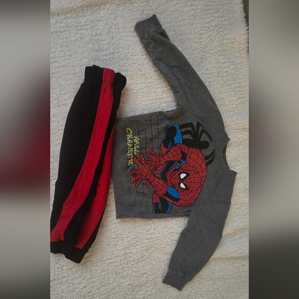Marvel 2 piece boys set